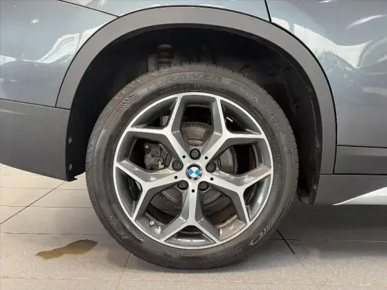 BMW X1 F48 - voiture d'occasion - Photo 23