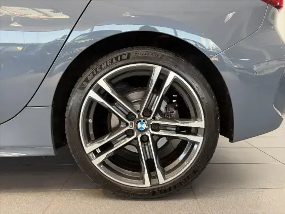BMW SERIE 1 F40 - voiture d'occasion - Photo 22