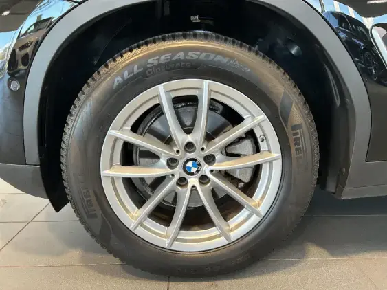 BMW X3 III - voiture d'occasion - Photo 20