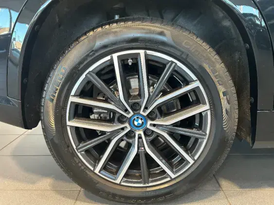 BMW X1 U11 - voiture d'occasion - Photo 22