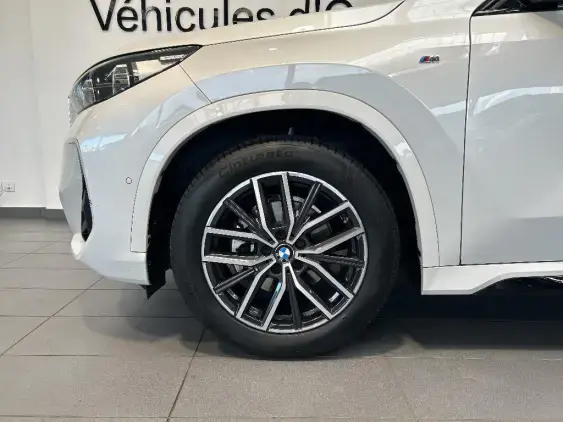 BMW X1 U11 - voiture d'occasion - Photo 21