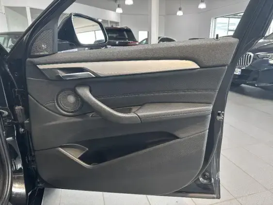 BMW X2 I - voiture d'occasion - Photo 18