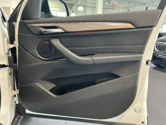 BMW X1 F48 LCI - voiture d'occasion - Photo 18