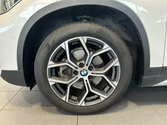 BMW X1 F48 LCI - voiture d'occasion - Photo 20