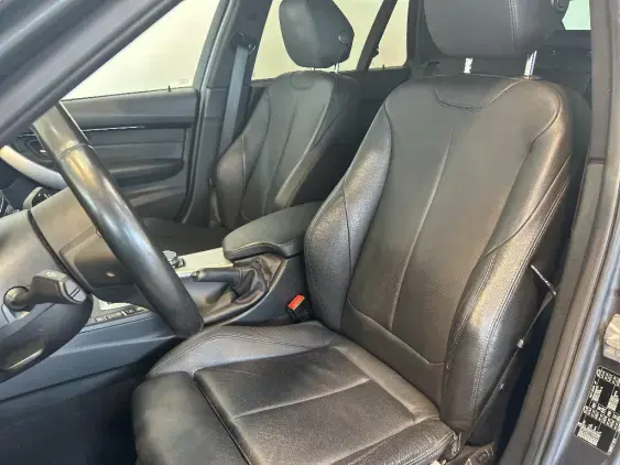 BMW SERIE 3 TOURING VI - voiture d'occasion - Photo 16