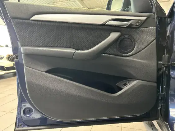 BMW X1 F48 - voiture d'occasion - Photo 17