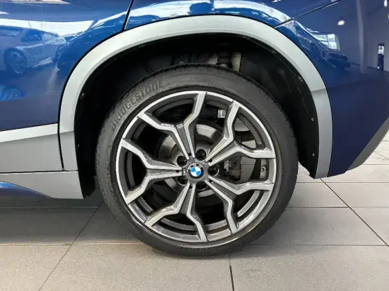 BMW X2 I - voiture d'occasion - Photo 21