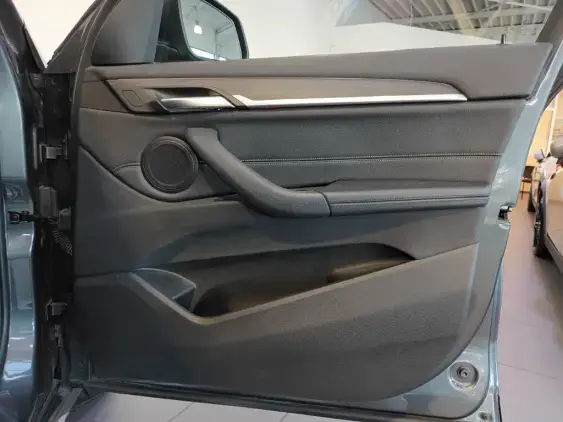 BMW X1 F48 - voiture d'occasion - Photo 18