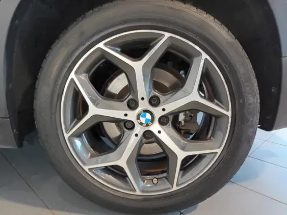 BMW X1 F48 - voiture d'occasion - Photo 21