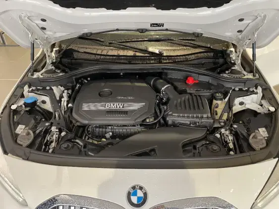 BMW SERIE 1 F40 - voiture d'occasion - Photo 17