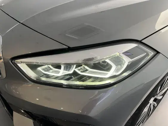 BMW SERIE 1 F40 - voiture d'occasion - Photo 12