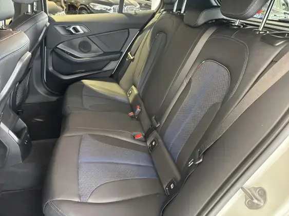 BMW SERIE 1 F40 - voiture d'occasion - Photo 8