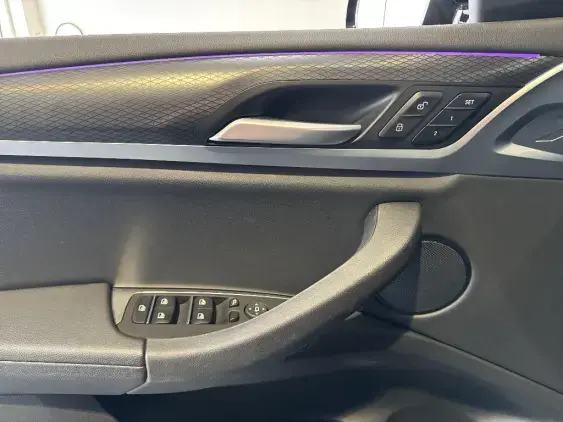 BMW X3 III - voiture d'occasion - Photo 17