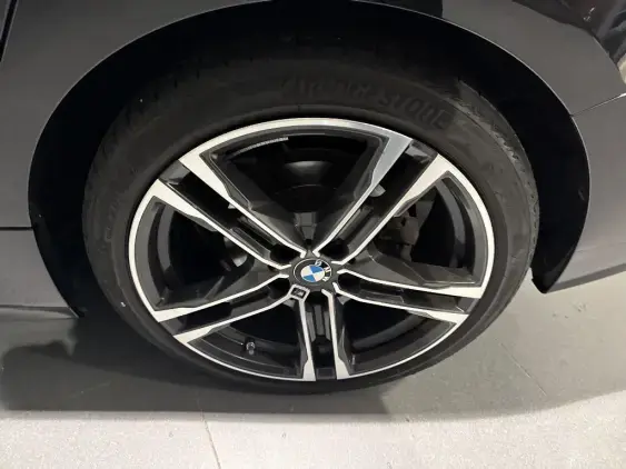 BMW SERIE 1 F40 - voiture d'occasion - Photo 11