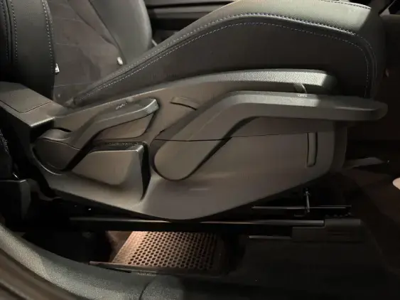 BMW X1 U11 - voiture d'occasion - Photo 11