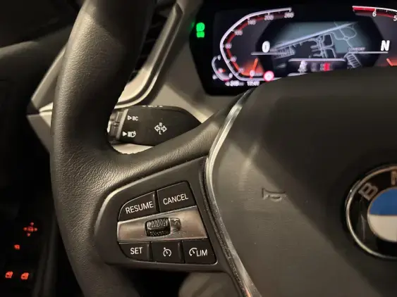 BMW SERIE 1 F40 - voiture d'occasion - Photo 15