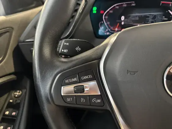 BMW SERIE 1 F40 - voiture d'occasion - Photo 15