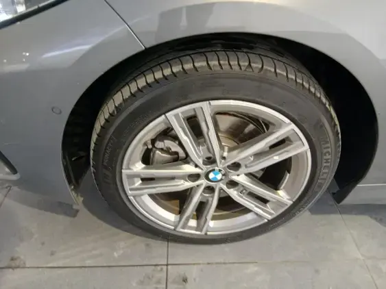 BMW SERIE 1 F40 - voiture d'occasion - Photo 20