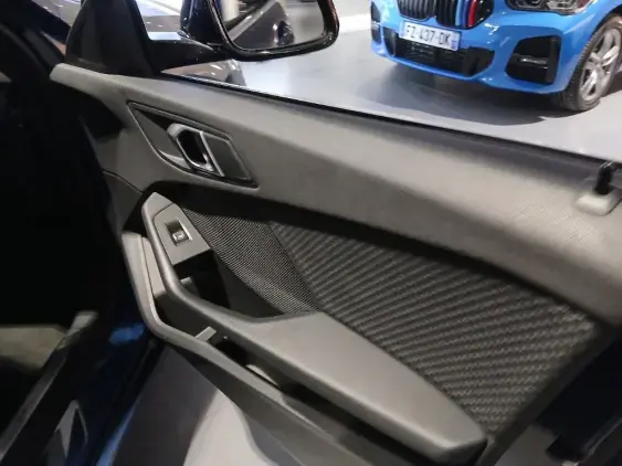 BMW SERIE 1 F40 - voiture d'occasion - Photo 18