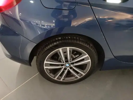 BMW SERIE 1 F40 - voiture d'occasion - Photo 22