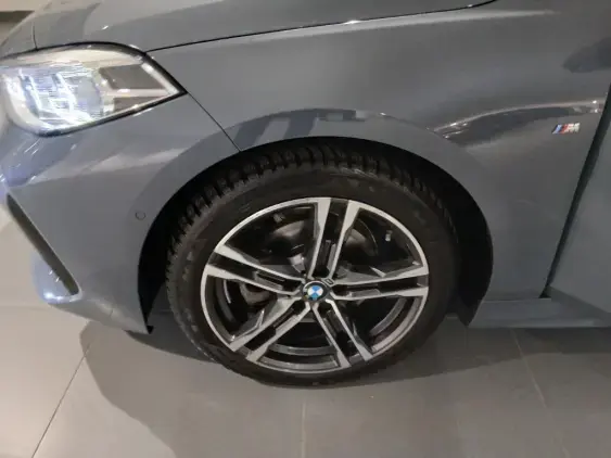 BMW SERIE 1 F40 - voiture d'occasion - Photo 17