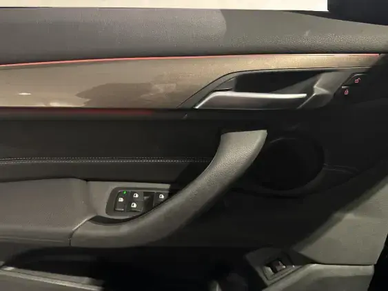 BMW X1 F48 - voiture d'occasion - Photo 16