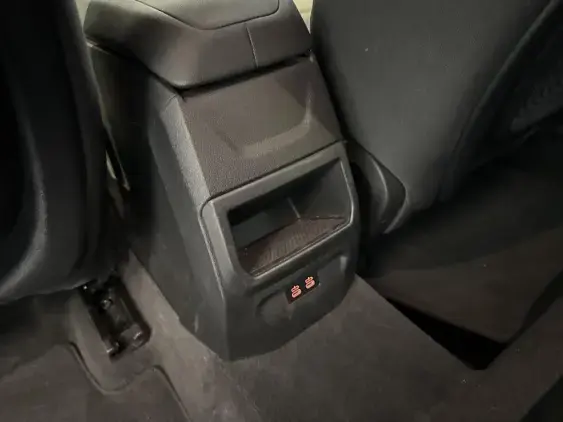 BMW SERIE 1 F40 - voiture d'occasion - Photo 12