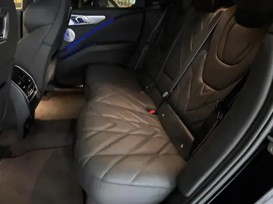 BMW XM G09 - voiture d'occasion - Photo 24