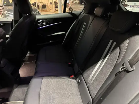 BMW SERIE 1 F40 - voiture d'occasion - Photo 11