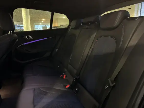 BMW SERIE 1 F40 - voiture d'occasion - Photo 13