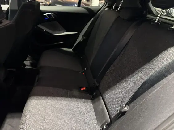 BMW SERIE 1 F70 - voiture d'occasion - Photo 11