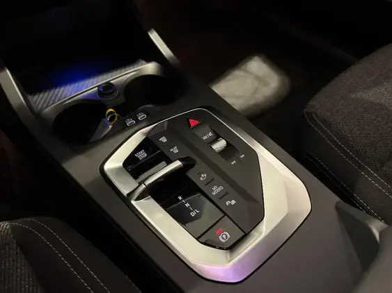 BMW SERIE 1 F70 - voiture d'occasion - Photo 14