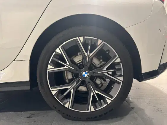 BMW SERIE 1 F70 - voiture d'occasion - Photo 15