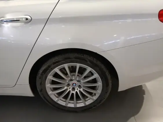 BMW SERIE 5 G30 - voiture d'occasion - Photo 22