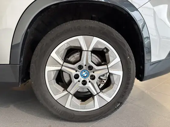 BMW X1 U11 - voiture d'occasion - Photo 14