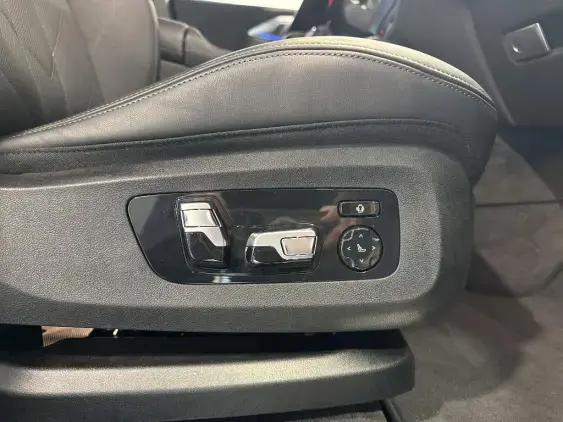 BMW XM G09 - voiture d'occasion - Photo 17