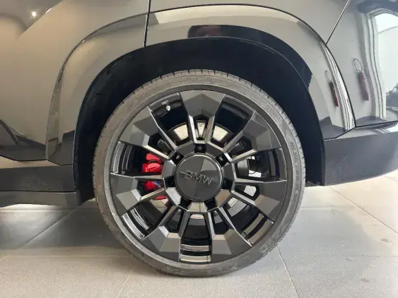 BMW XM G09 - voiture d'occasion - Photo 24