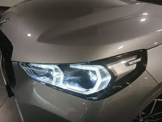 BMW X1 U11 - voiture d'occasion - Photo 19