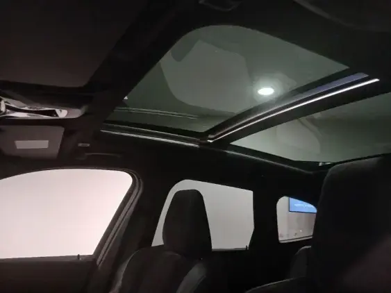 BMW X1 U11 - voiture d'occasion - Photo 20