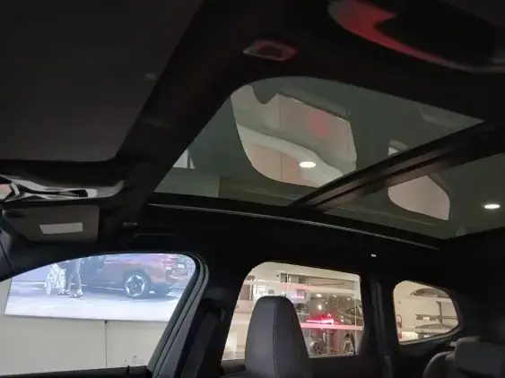 BMW X1 U11 - voiture d'occasion - Photo 19