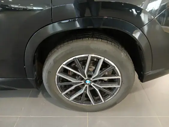 BMW X1 U11 - voiture d'occasion - Photo 22