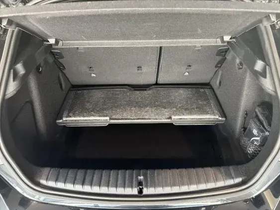 BMW SERIE 1 F40 - voiture d'occasion - Photo 17