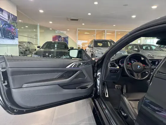 BMW M4 COMPETITION COUPE G82 - voiture d'occasion - Photo 19