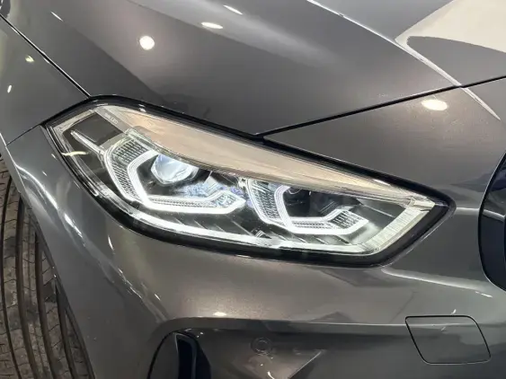 BMW SERIE 1 F40 - voiture d'occasion - Photo 16