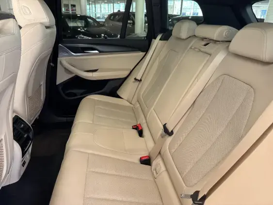 BMW X3 III - voiture d'occasion - Photo 12