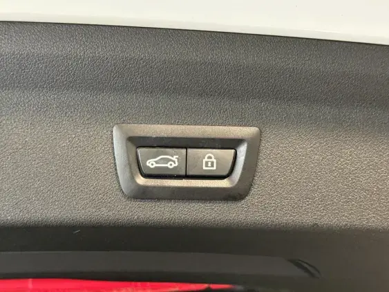 BMW SERIE 1 F40 - voiture d'occasion - Photo 14