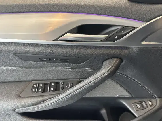 BMW SERIE 5 G30 LCI - voiture d'occasion - Photo 20