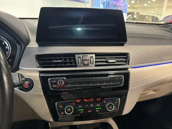 BMW X2 I - voiture d'occasion - Photo 14