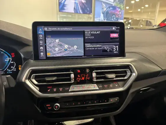 BMW X3 III - voiture d'occasion - Photo 17