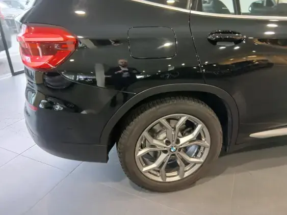 BMW X3 III - voiture d'occasion - Photo 22